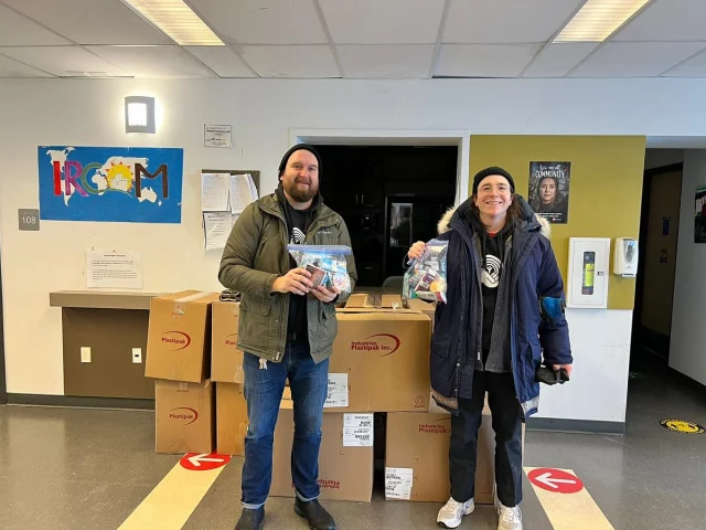 Thank you to United Way Winnipeg for your generous snack pack delivery during the holiday season.
Your kindness brought so much joy to the families at IRCOM, reminding us of the power of community and the season’s true spirit. These thoughtful gestures create lasting memories and mean so much to everyone who receives them.
Though the holidays have passed, your warmth and care continue to inspire and uplift us. Thank you for being such an incredible partner in supporting our community.

#ThankYouUnitedWay #CommunityCare #TogetherWeThrive #IRCOM